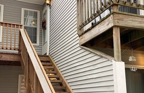 Mount Vernon Condo | Quiet Private Apartment to Relax. Near Ft Belvoir, George Washington's Mt Vernon