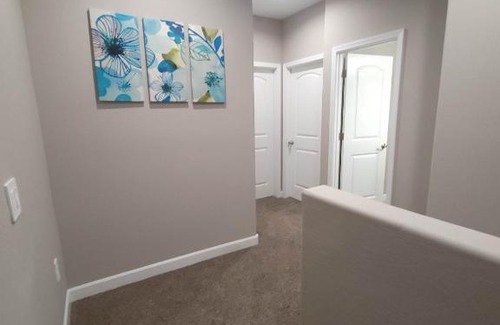 Chandler House | Quiet Private Room with Walk-in Closet, Pool, Grill