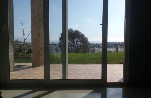 Renaca House | Quiet, Reñaca Ocean And Garden View With Elegenat Surroundings