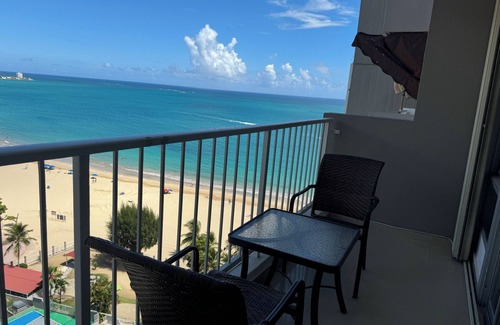 Isla Verde Apartment | Quiet Relaxing Ocean View studio at Coral Beach