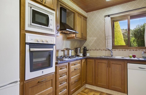 Puigventos Villa | Quiet residential villa in Vidreres
