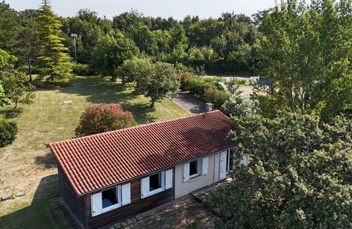 Reynies Cottage | Quiet rural cottage in Tarn and Garonne with magnificent views of the Tarn valley