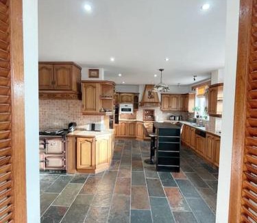 Bailieborough House | Quiet self-catering holiday home with surrounding lakes