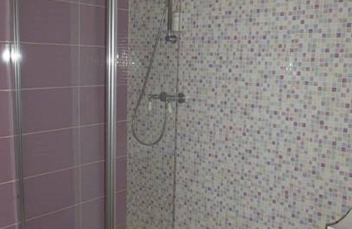 Cologne House | Quiet, spacious B&B with swimming pool and large terrace.