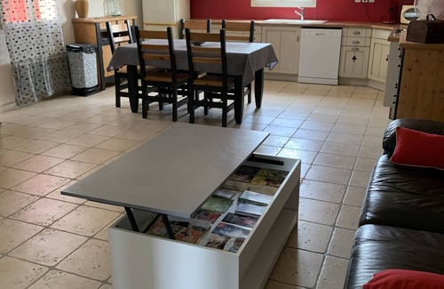 Allegre Les Fumades House | Quiet villa between Gard and Ardèche