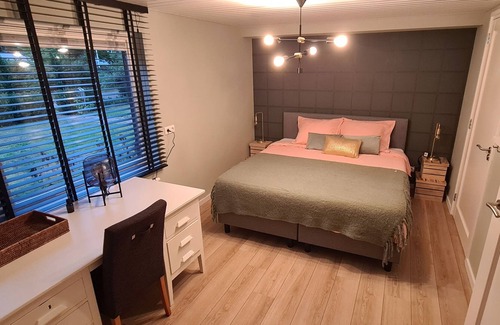 Nuenen Apartment | Quietly located in the center of Nuenen, home of Vincent van Gogh!