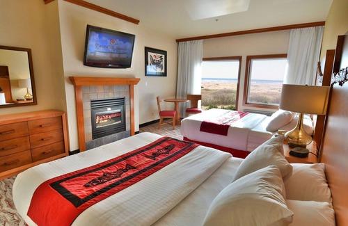 Oyehut-Hogans Corner Hotel | Quinault Beach Resort & Casino