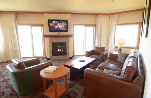 Oyehut-Hogans Corner Hotel | Quinault Beach Resort & Casino