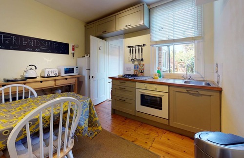South Hinksey Cottage | Quince Cottage | Oxford Holiday Let | 1 Bed & Sleeps 2