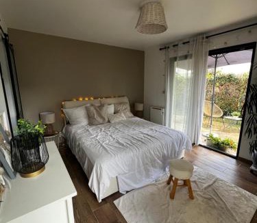 Blois Bed & Breakfast | Quiniere - Entre Lac et Forêt - chambre indépendante