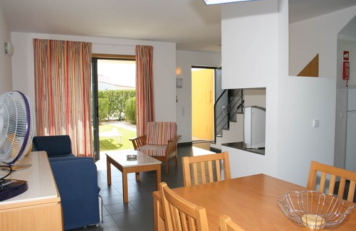 Alporchinhos Apartment | Quinta das Figueirinhas & Quintinha Village