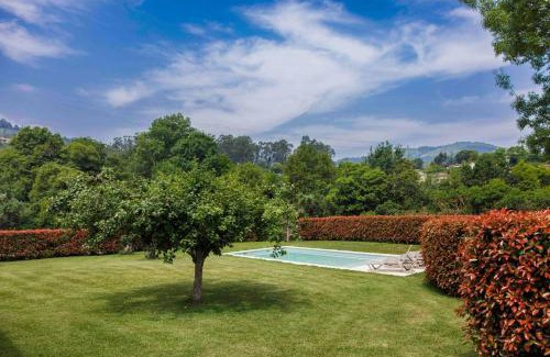Arcos de Valdevez Villa | Quinta de Parada Signature Villa by LuxiStay – Vivenda Exclusiva com Piscina, Spa e Ginásio