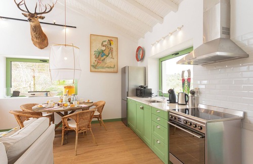 Armamar Cottage | Quinta do Cedro Verde (pintahouse.com)