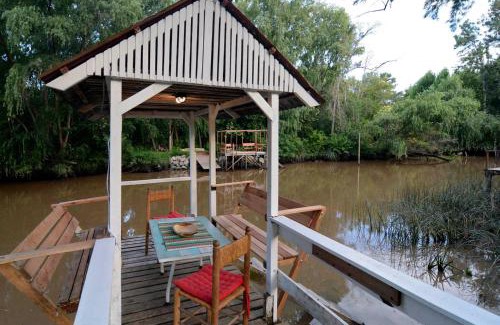 Partido de Tigre House | Quinta isleña Monte Blanco - Pileta - Domingos Checkout 17 hs