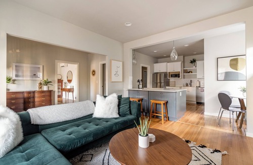 Kerns House | Quintessential 2BR Craftsman