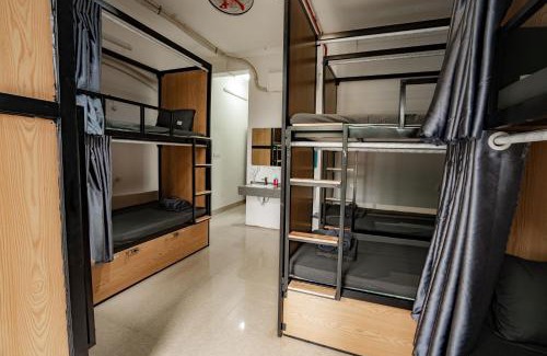 Old Quarter Hostel | Quiri Hostel