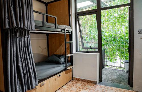 Old Quarter Hostel | Quiri Hostel