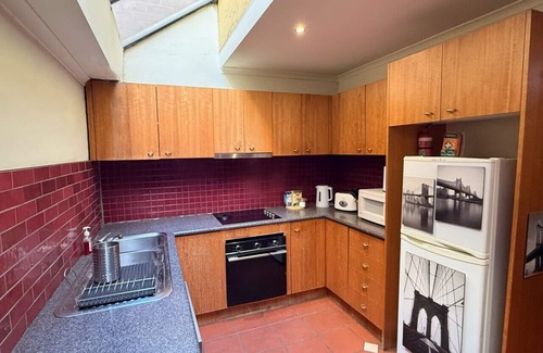 Brunswick House | Quirky and Colourful on Foodies Favourite Lygon St