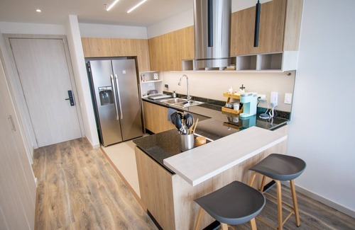 La Carolina Apartment | Quito Luxury suite with great views & chill vibes