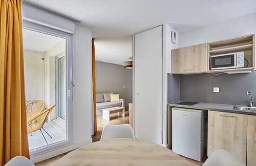 Aix-en-Provence Condo | RÉNOVÉ ! Appart Climatisé avec Wi-Fi Gratuit