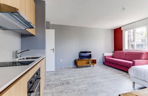 Aulnay-sous-Bois Apartment | Résidence 4T Immo Lit Double + Canapé lit