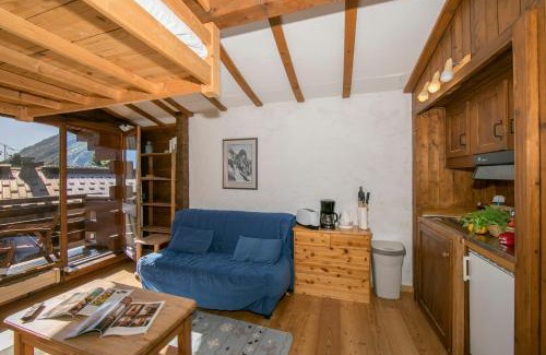 Chamonix-Mont-Blanc Apartment | Résidence Améthystes D12 ski in ski out - Happy Rentals