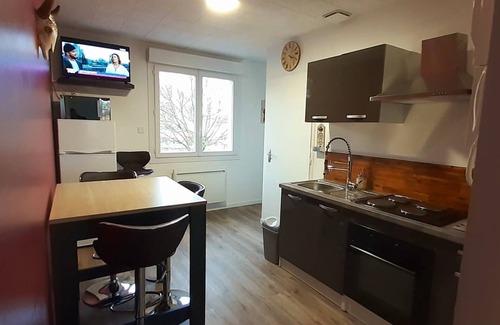 Saint-Laurent-sur-Sevre House | Résidences du Palmier