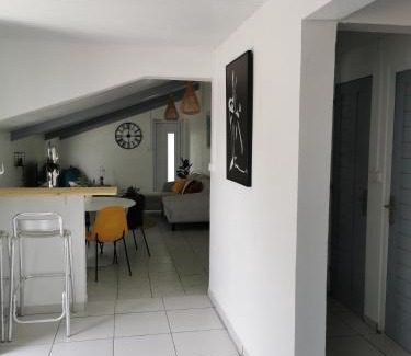 Saint-Claude Apartment | Résidence La Cafeiere
