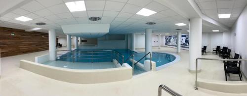 Eaux-Bonnes Apartment | Résidence Le Portillo - Piscine - 4 Pièces pour 8 Personnes MAE-6083