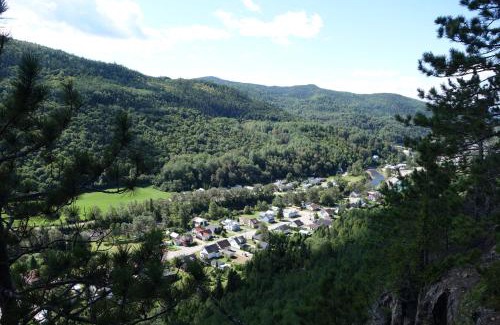 Petit-Saguenay Apartment | Résidence Touristique Les Bouleaux