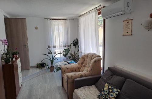 Tekenye Apartment | Rózsakert Apartman