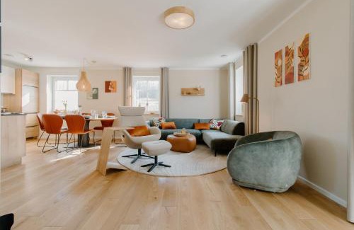 Lohme House | Rügenvilla im Glück - mit Wellnessbereich und Kamin. Hunde willkommen