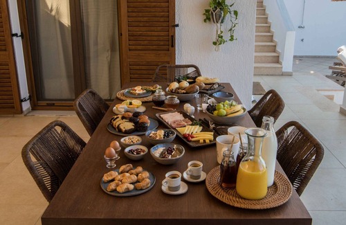 Agia Paraskevi Villa | R 1464 Villa B with Sunbeds, Verenda & Private Pool.