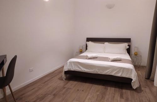 Pavia House | R & A Minerva Suites