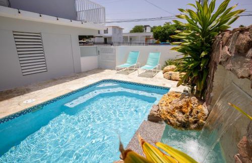 El Combate Apartment | R&V Combate Beach House 1 with Pool