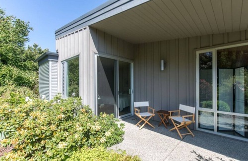 Sequim Apartment | Rabbit`s Garden - Tranquil setting with amazing views of the Olympic Mtns & surrounding gardens