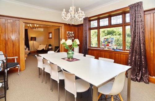 Christchurch House | Racecourse Villa - Classic 1935 Charm & Space