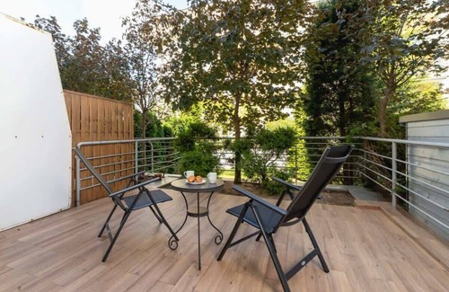Lagiewniki Apartment | Raciborska 15D | Remote Work Apartment | Balcony