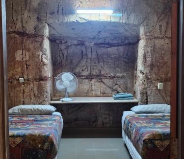 Coober Pedy Hotel | Radeka Downunder Underground Motel