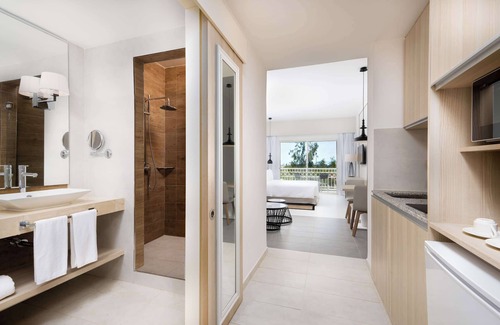 Marina Hotel | Radisson Blu Residences, Saidia