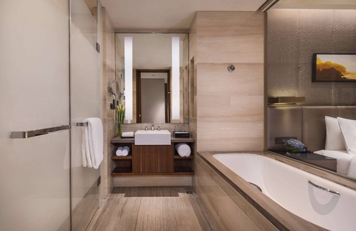 Huiji District Hotel | Radisson Blu Zhengzhou Huiji