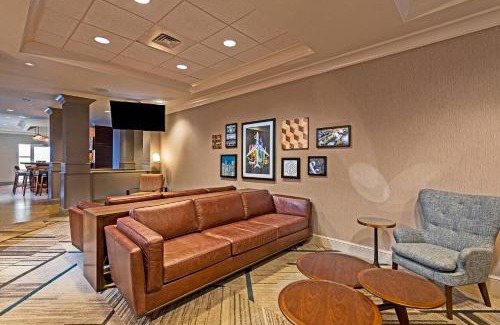 Fairview Heights Hotel | Radisson Hotel Fairview Heights - St Louis