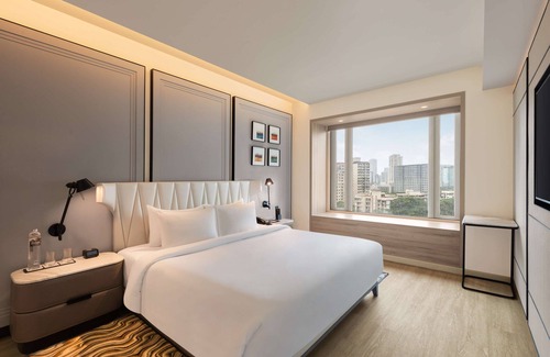 Malad West Hotel | Radisson Mumbai Goregaon