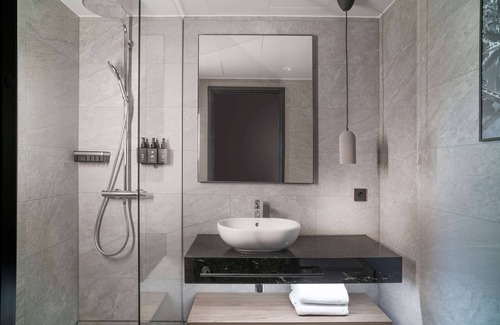 Ullensaker Hotel | Radisson RED Hotel, Oslo Airport