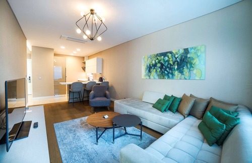 Uludag Apartment | Radisson Residences Vadistanbul