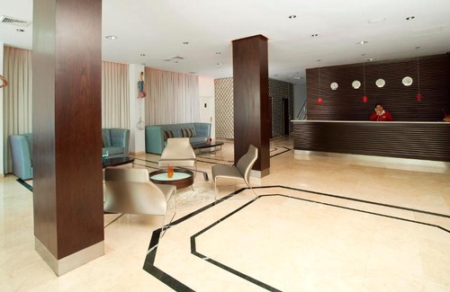 San Isidro Hotel | Radisson San Isidro Hotel & Suites