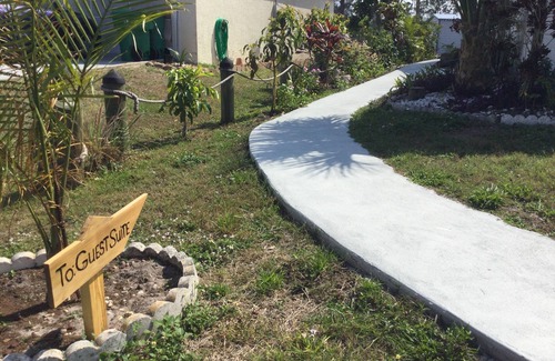 Port Charlotte - Charlotte Harbor Apartment | Rager's BnB Suite