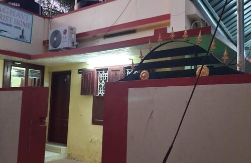 Kanyakumari Hotel | Raghavi Tourist Home