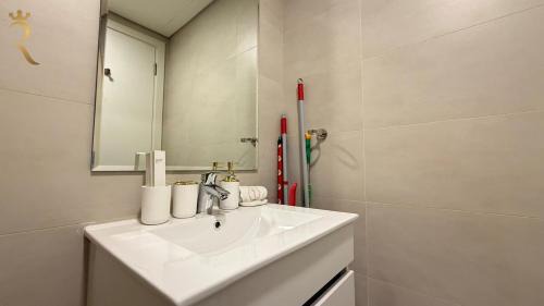 Al Raha Beach Apartment | Raha Loft Trend 1BR - Stylish Stay with Pool & Gym Near Al Raha Mall & Beach