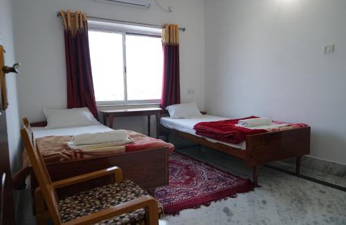Bodh Gaya House | Rahul Guest House